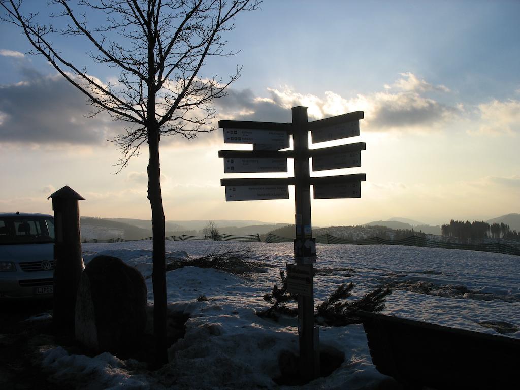Ferienwohnungen Landgasthof Gilsbach Winterberg Exteriör bild